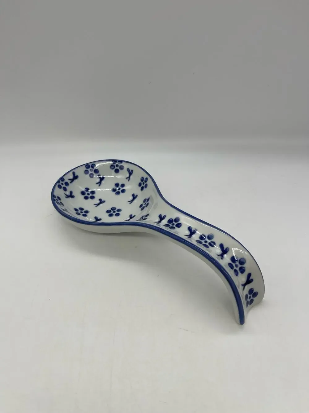 Floral Design Polish Pottery Blue & White Spoon Rest 9